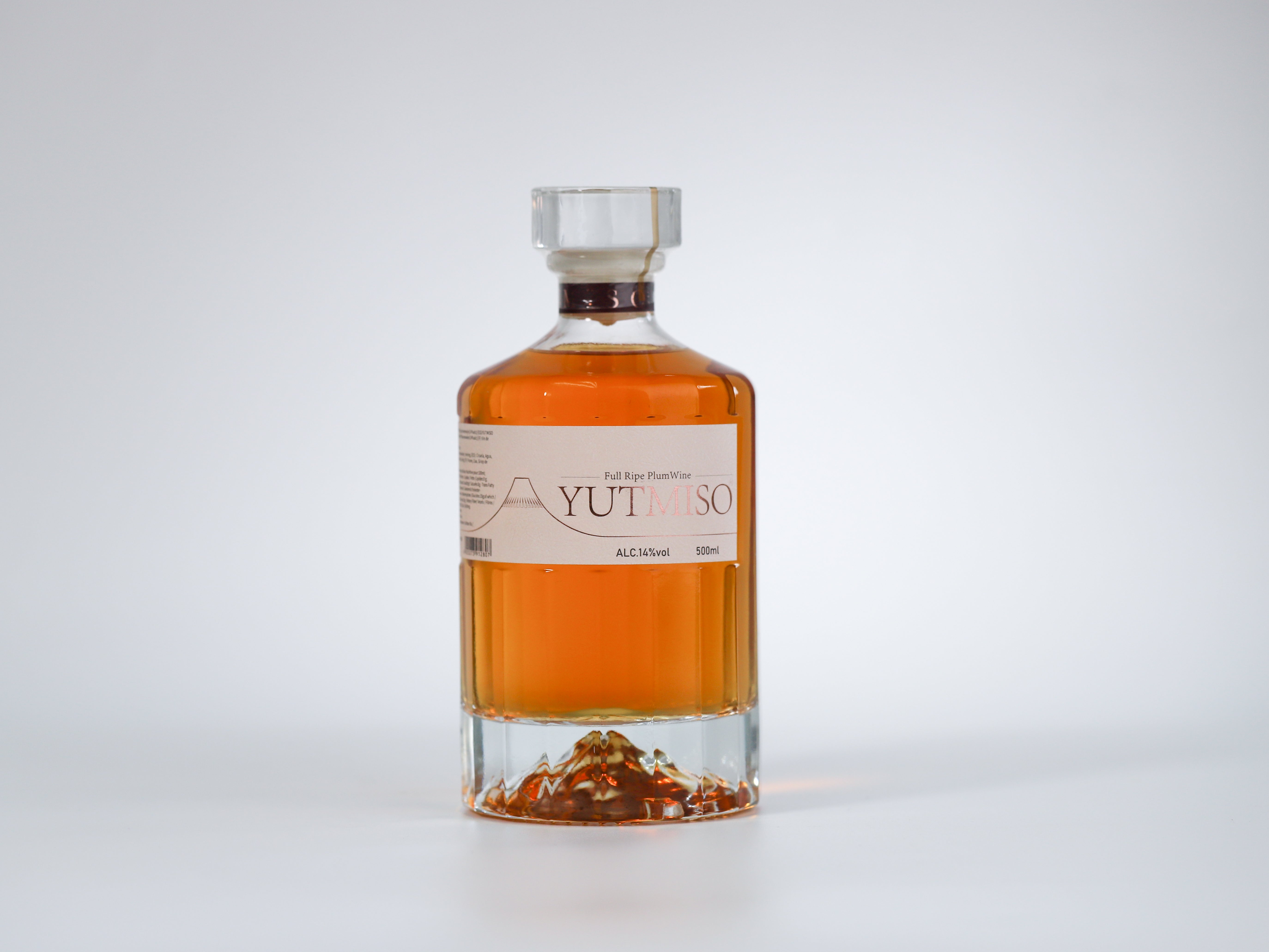 YUTMISO Full Ripe Plum wine 14%